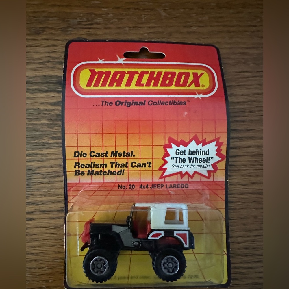 Matchbox die cast metal 4 x 4 Jeep Laredo vintage new in box